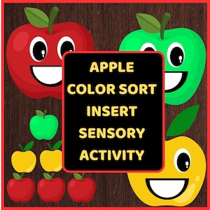 Puede incluir: Gráfico educativo colorido con manzanas de dibujos animados rojas, verdes y amarillas. Las manzanas tienen caras sonrientes. Un rectángulo negro en el centro muestra el texto "APPLE COLOR SORT INSERT SENSORY ACTIVITY". El fondo es de vetas de madera oscura.