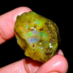 Opal Rough opal Crystal raw 62 Ct natural opal rough Ethiopian Opal rough Large Opal Raw Big opal  Loose opal rough Welo fire 30x21x19 mm