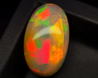 Piedras preciosas naturales de forma ovalada de cabujón de ópalo etíope