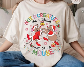 Camiseta navideña de Jaq & Gus, Camiseta "Ni una criatura se movía, ni siquiera un ratón", Camiseta de Cenicienta, Camiseta de ratón, Camiseta navideña del Reino Mágico