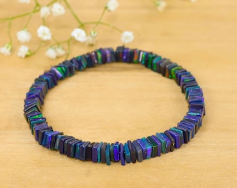Pulseira ajustável feminina com lascas de opala Hieshe de fogo negro.