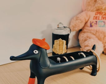 Dachshund Ring Holder, Cute Resin Dog Ring Tray,Christmas Birthday Gift