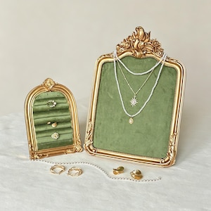 Vintage Gold Jewelry Display Stand Set, Baroque Style Frame with Green Velvet, Necklace & Ring Organizer for Photography, Bridal Shower Gift