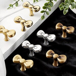 Bow Dresser Knob: Brass Drawer Pull, Kids Room Closet Knobs
