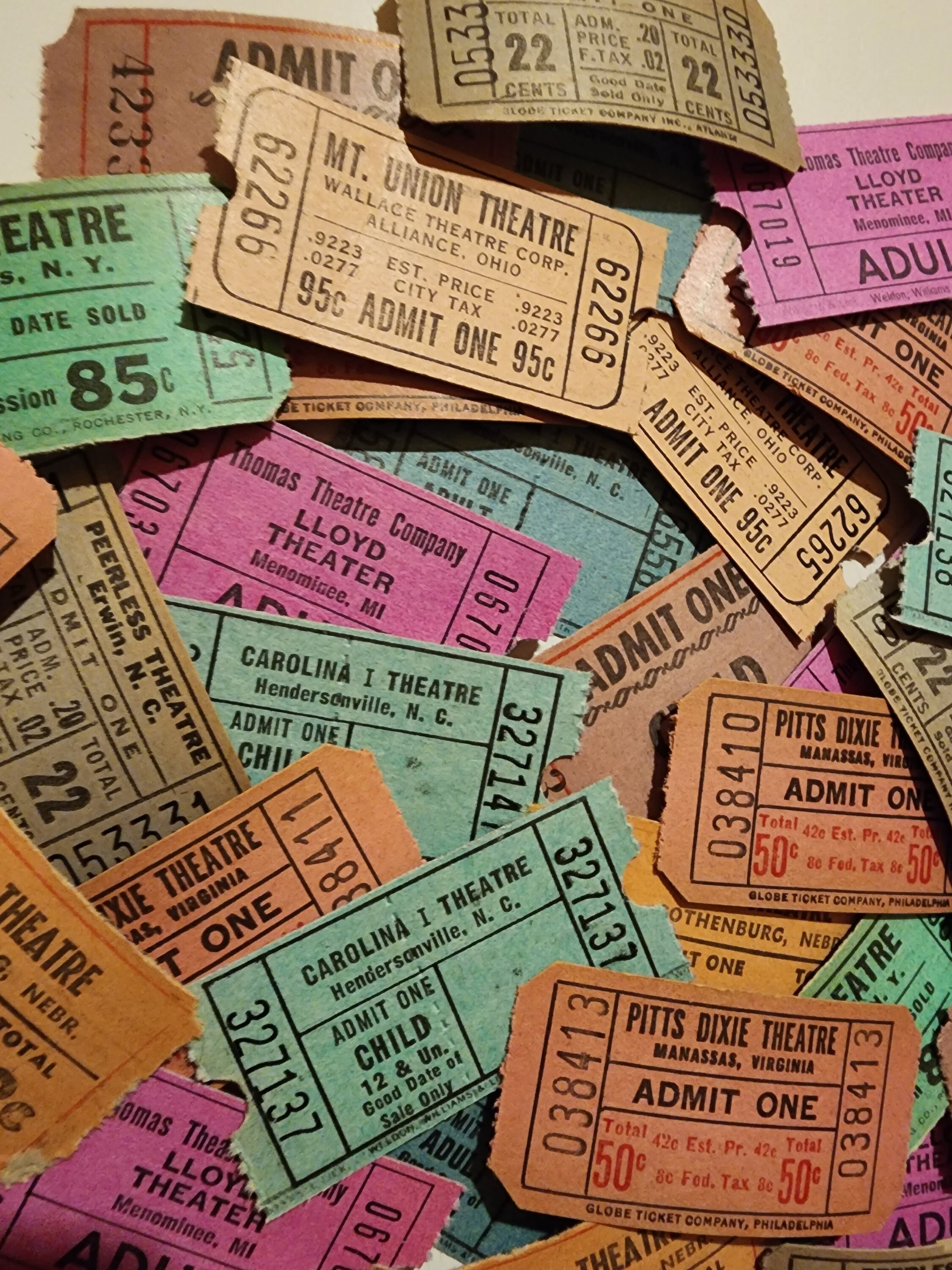 ヴィンテージシアターチケット  200枚 vintage movie stubs ヴィンテージシアターチケット 200枚 vintage movie stubs