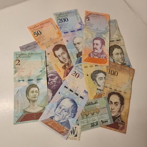 10 piece currency lot international banknotes colorful paper money vintage foreign currency Vintage paper art supplies ephemera lot W