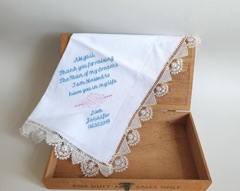 Mother of the Groom Handkerchief, Mother in Law Gift from Bride, Lace Embroided Handkerchief, Custom Wedding Favor, Personalized Hanky Gift