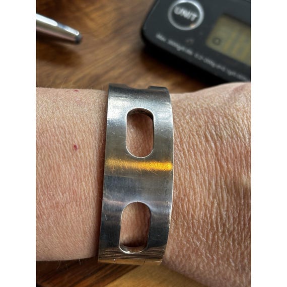 Solid Sterling Silver Hinged Bangle Bracelet 72.2… - image 12