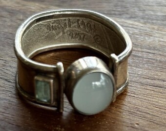 見事な.925スターリングシルバー製ムーンストーンとアクアマリンの唯一無二リング サイズ9