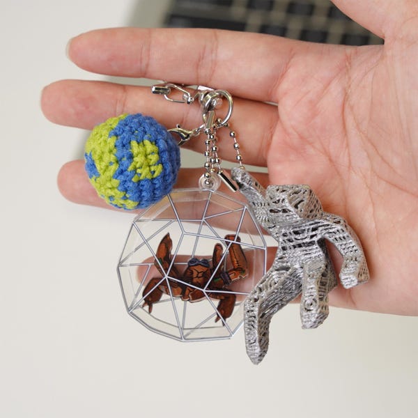 Project Hail Mary Fan Art - 3D Printed & Crochet Rocky the Alien Shaker Keychain, Rocky Keychain