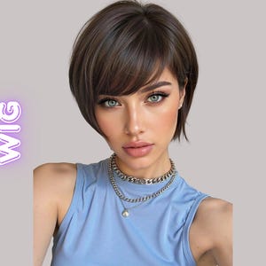 Perruque courte brune pixie bob avec frange naturelle
