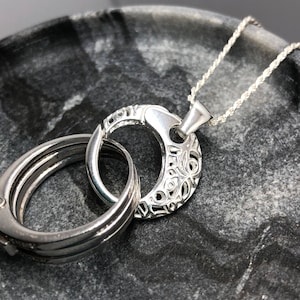 AloraLocks THE ORIGINAL Round Lattice Filigree Circle  Wedding / Engagement Ring or Charm Holder Pendant / Sterling Silver