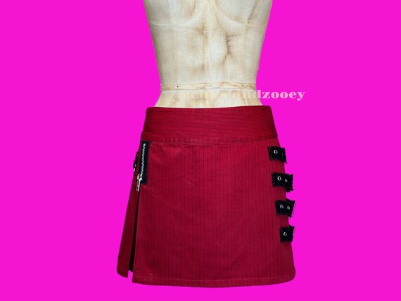Y2K Tripp NYC Red Mini Skirt Black Pinstripes Grommet Buckle Zip 
