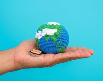 Crochet Earth Keychain, Realistic Amigurumi Globe, Cotton Yarn Accessory (PDF Download)