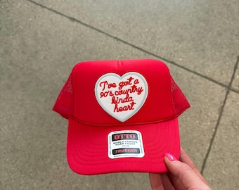 90s Country Kinda Heart Trucker Hat: Retro Western Music Hat - Vintage Style