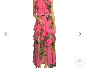 Vestido largo floral rosa con volantes escalonados Alex Marie Nina