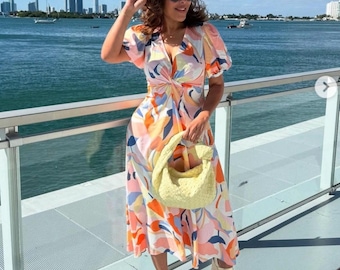 White Closet Elements Abstract Print V-Neck Midi Dress with Puff Sleeves Sz Large