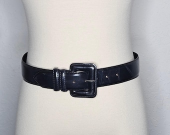 Ceinture en cuir noir vintage Bloomingdales Lejon, brunie à la main, fabriquée aux États-Unis Med