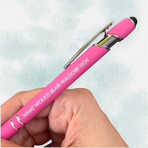 What Would Blair Waldorf Do – Pink Pen Gift for Gossip Girl Fans, Black Ink with Stylus