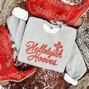Christian Horse Sweatshirt Faith Apparel Gray Crewneck Hallelujah Hooves Equestrian Design Spiritual Message Casual Wear Winter Fashion Daily Comfort Cozy Pullover Loose Fit Ribbed Cuffs Medium Thickness Soft Fabric Perfect Gift Equine