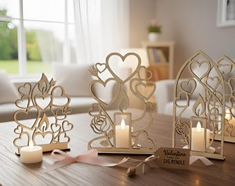 Può includere: Portacandele in legno per San Valentino con disegni a forma di cuore e fiamma. Le decorazioni tagliate al laser includono una candela e un'etichetta con la scritta "Valentine Laser Cut SVG Bundle". L'immagine include anche il testo "AI, EPS, SVG, DXF, PNG".