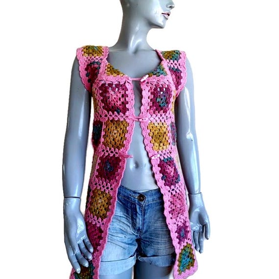 Vintage Granny Square Crochet Vest: 1980s Handmad… - image 2