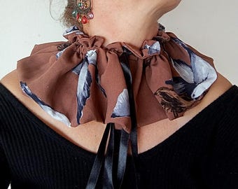 Brown Ruffle Detachable Collar, Victorian Frill, Cosplay Accessory