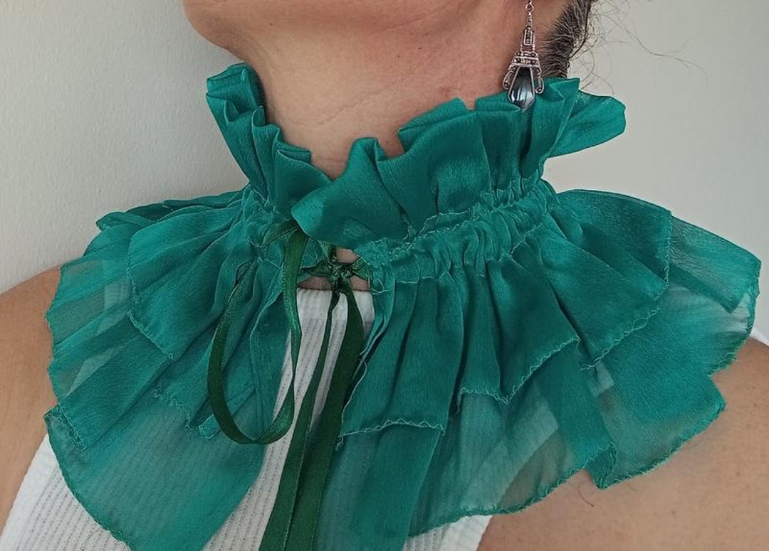 Detachable Emerald Chiffon Ruffle Collar, Victorian Neck Ruff - Etsy