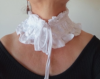 Detachable Ruffle Collar, Victorian Lace Choker, Women's Accessory