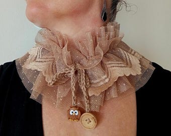 Handmade Beige Tulle Ruffled Collar, Renaissance Costume Accessory