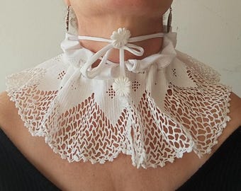 Crochet Lace Collar, Ruffled White Cotton, Victorian Style Neck Accessory