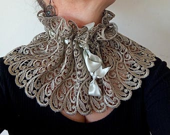 Handmade Detachable Lace Collar, Lace Green Victorian Ruff, Evening Accessory, Cosplay party,