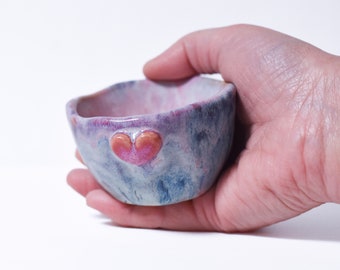 Caitlin, tiny cute bowl with a heart. Cute to keep rings, or other jewelry