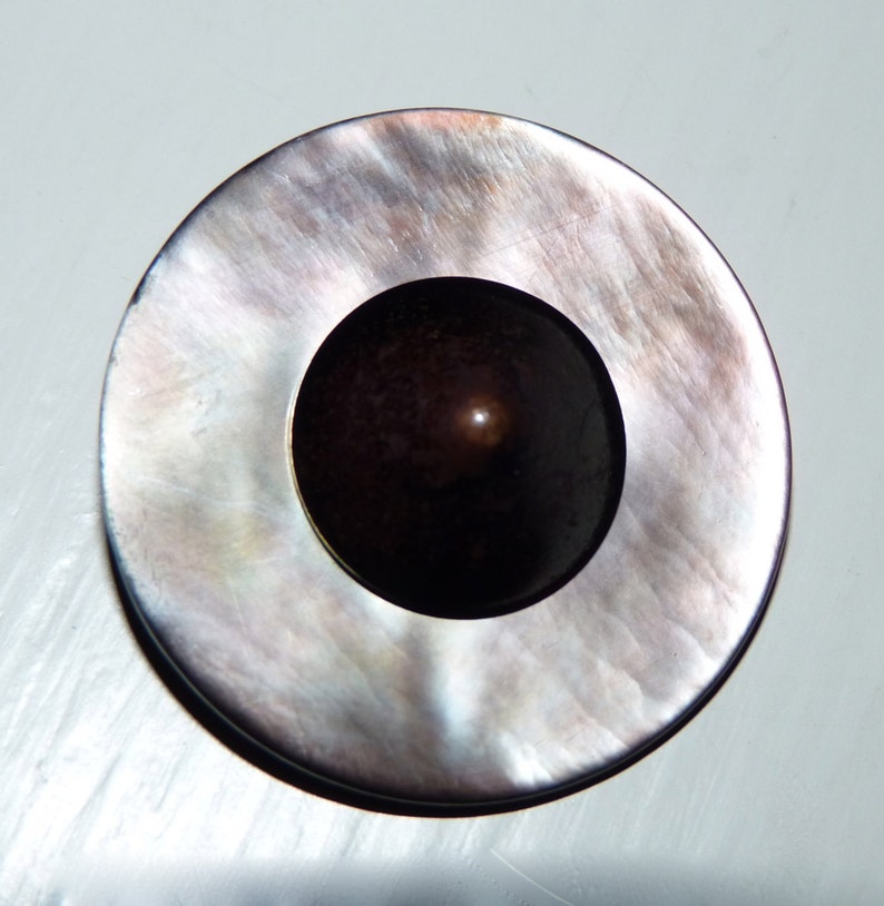 Button Round Pearl and Copper Shade Vintage Button image 1