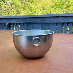 Vintage Stainless Bowls - Etsy