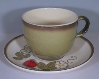 Metlox Teacup California Strawberry Teacup and Saucer 1960s Poppytrail