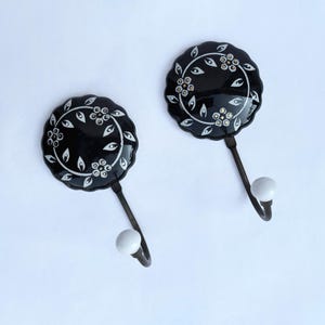 Black Ceramic Wall Hook – White Floral Pattern For Hanging Coat & Towel