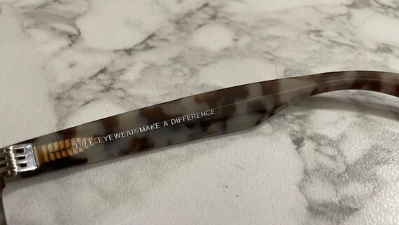 DIFF EYEWEAR -Make A Difference Sunglasses MO-CN4… - image 10