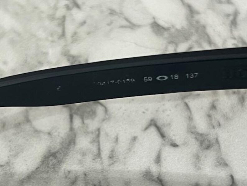 Oakley Holbrook Prizm herrglasögon med polarisering OO9417 59 mm svart båge begagnad bild 9