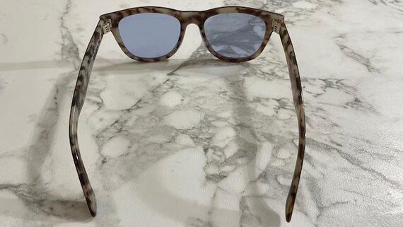 DIFF EYEWEAR -Make A Difference Sunglasses MO-CN4… - image 12