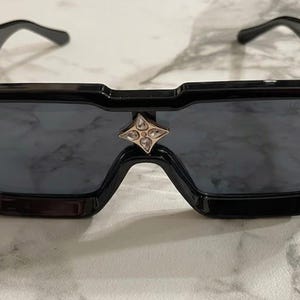 Louis vuitton sunglasses cyclone - Etsy 日本