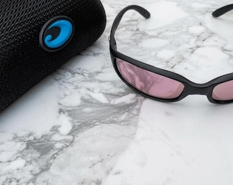 Lunettes de soleil Costa Del Mar Brine Black Matte Frame 580P Pink Mirror W/Case Occasion