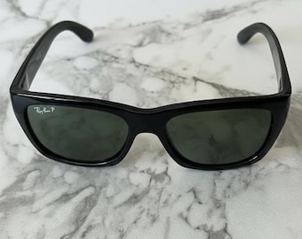 Ray-Ban RB4194 53-17-140 Polished Frame Green lens Sunglasses Pre-Owned