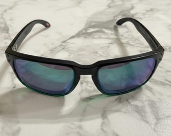 Oakley Sunglasses Holbrook OO9102-E455 Prizm Jade Mirror Jade Fade Black Frame Pre-Owned