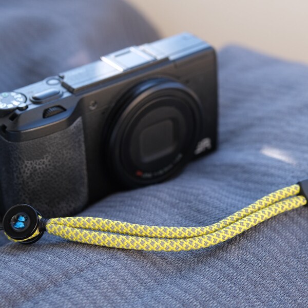 MiniStrap for compact cameras (like Ricoh GR, Fuji XF10, Panasonic LX100, Sony RX100...) ( wrist hand strap )