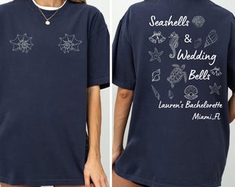 Strand Bachelorette Shirt mit Muscheln, individuelles Küsten Braut Reise T-Shirt, personalisiertes Bach Party Shirt, Braut Kader Geschenk