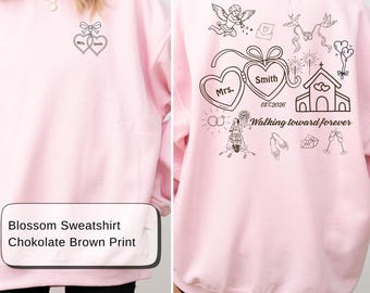 Aangepaste bruidsweater, gepersonaliseerde hartnaam ronde hals, bruidscollage achterkant print, verlovingscadeau voor bruid, coquette mevrouw trui