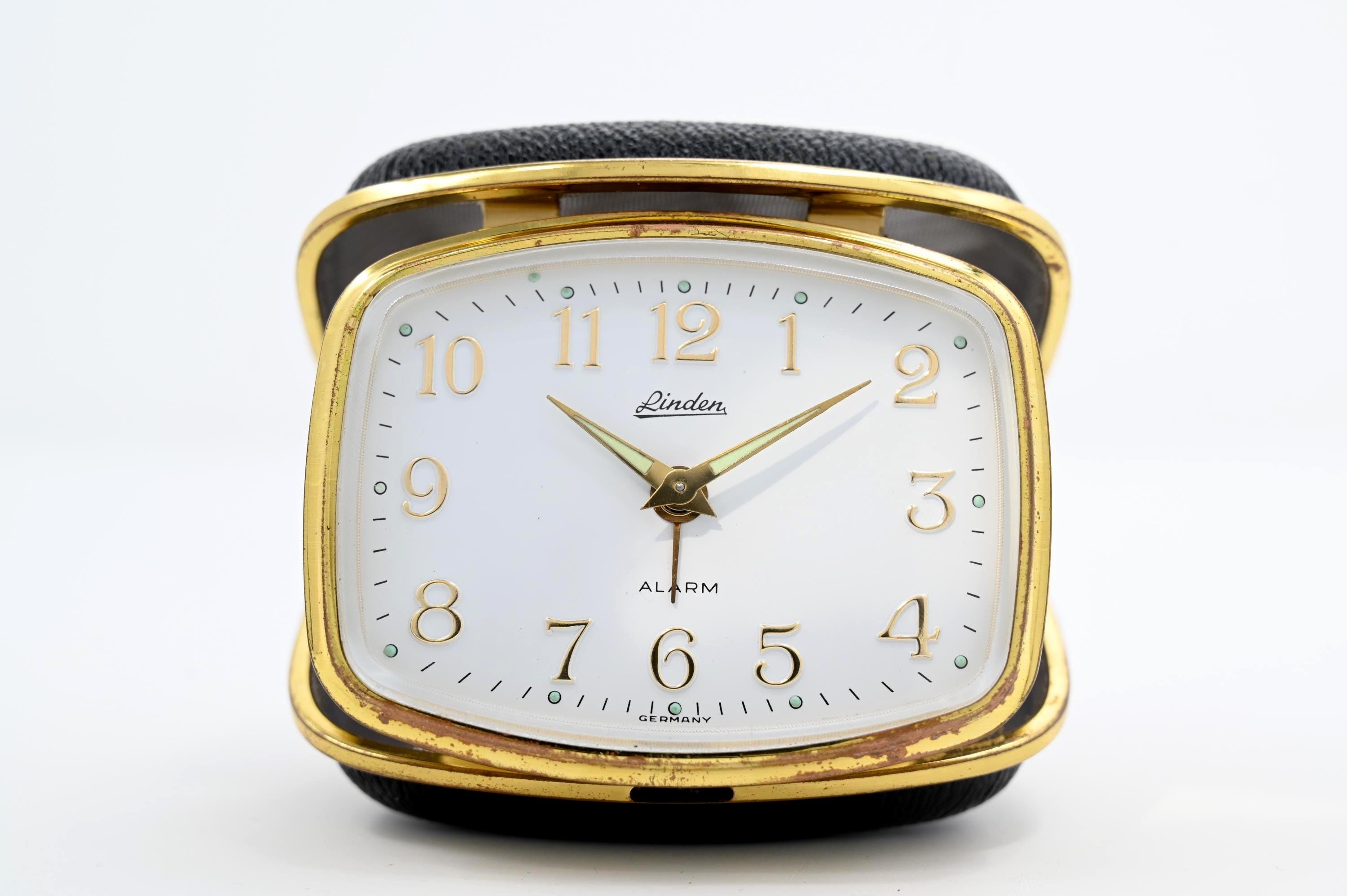 Linden alarm clock - Etsy 日本