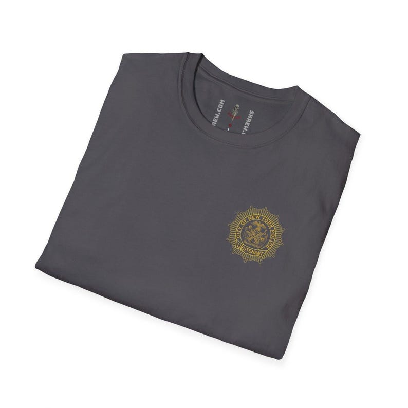 Camiseta unisex Softstyle del teniente Shield del Departamento de Policía de la Ciudad de Nueva York imagen 20