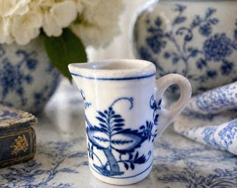 Miniature Blue & White Porcelain Creamer, Tiny Chinoiserie Pitcher, Occupied Japan Style Mini Cream Jug, Dollhouse Display, Vintage Decor